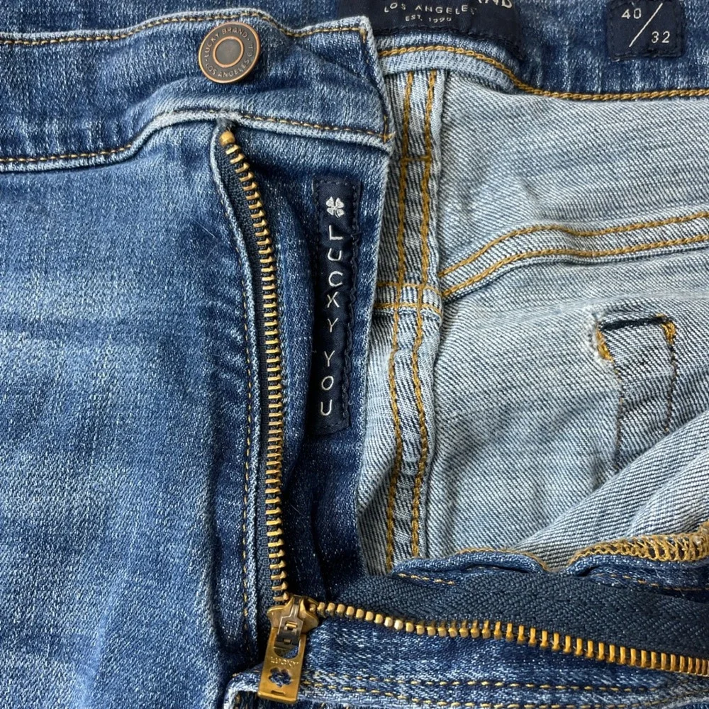 Lucky Brand 221 Straight Leg Jeans Mens 40x32 Blue Medium Wash‎ Denim Pants